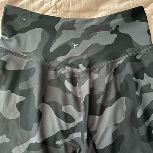 Old Navy Powersoft Joggers women’s size large